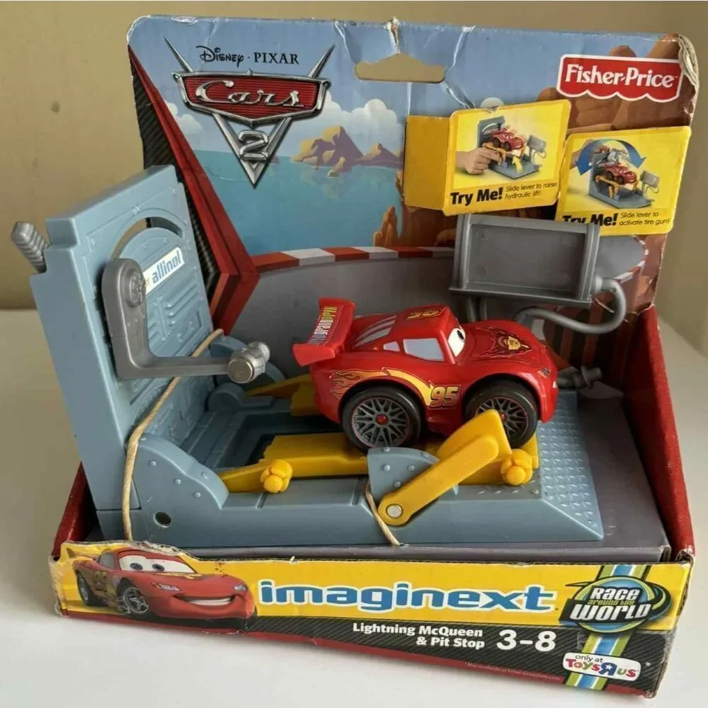2012 Imaginext Cars 2 Race Around the World Lightning McQueen and Pit Stop